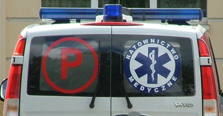 Dramatyczny wypadek. Ciężarówka zderzyła się z autem osobowym, są ranni