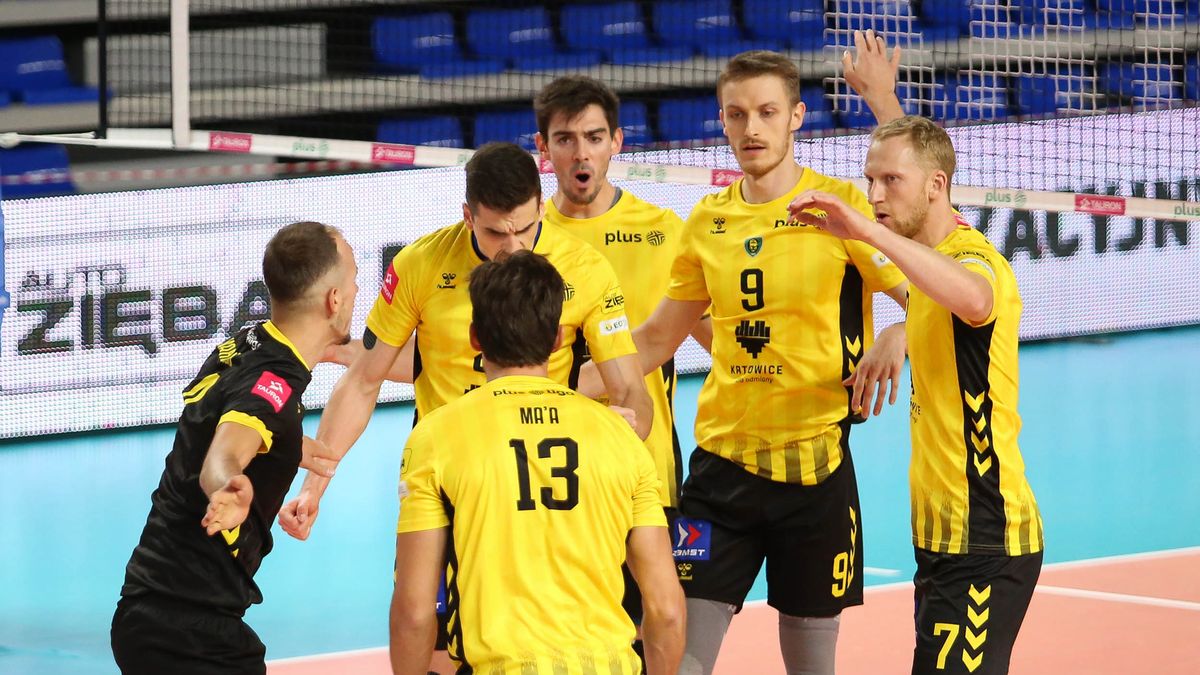 WP SportoweFakty / Monika Pliś / Na zdjęciu: Siatkarze GKS-u Katowice