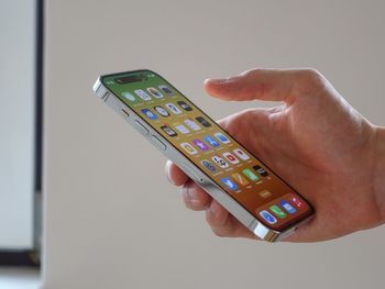 Jawor: 32-latek podszył się pod kobietę i zamówił telefon wart 5 tysięcy. Odpowie za oszustwo i fałszerstwo