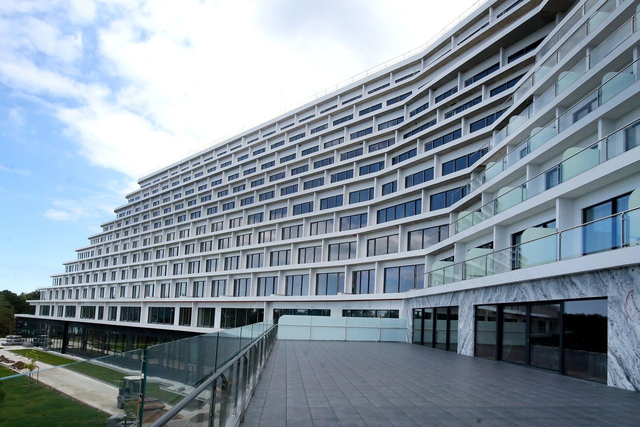 To największy hotel w Polsce. Otwarcie kolosa coraz bliżej