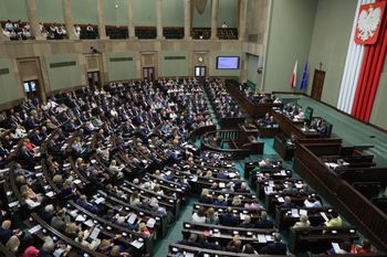 PSL bez większości dla zmian w kadencyjności. Projekt utknął w Sejmie