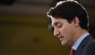 Kanada. Justin Trudeau ukląkł podczas demonstracji po śmierci George'a Floyda