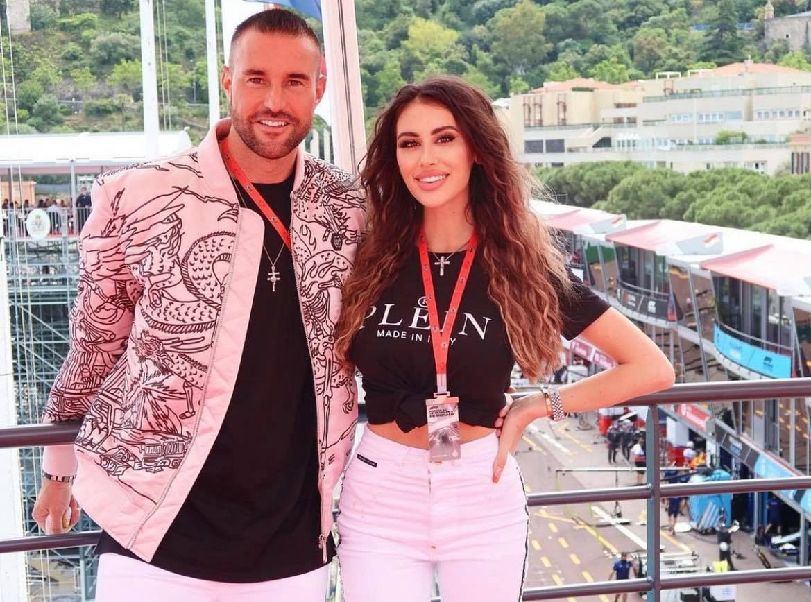 Philipp Plein obchodzi 2. rocznicę związku z sobowtórką Justyny Gradek