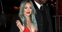Odważny dekolt Hilary Duff