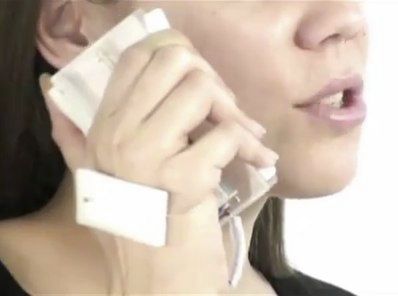 Emotional phones - podrapią po dłoni, podmuchają po szyi i pocałują na mokro