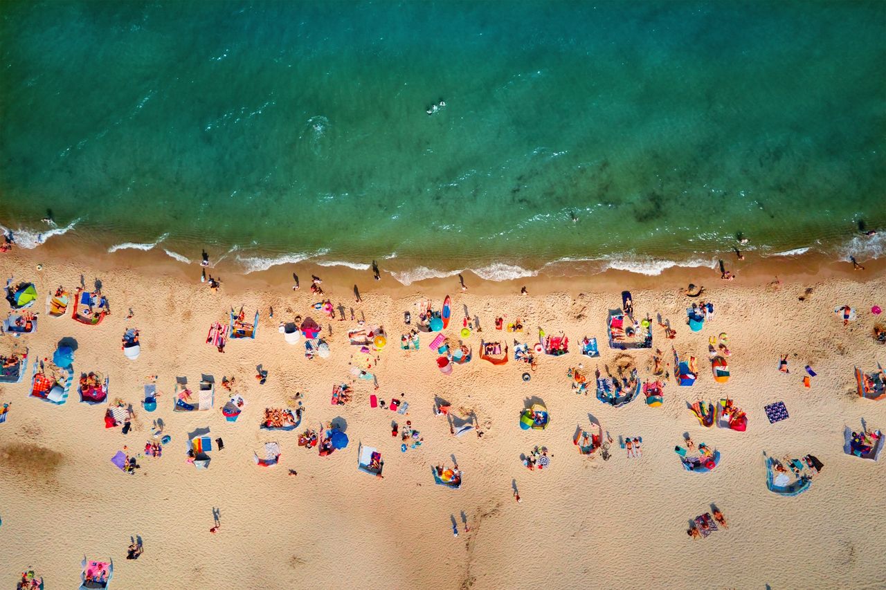 To już plaga na plażach. Coraz więcej rodziców gubi dzieci