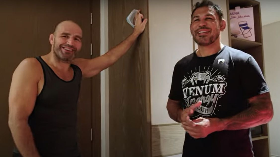 Zdjęcie okładkowe artykułu: YouTube / Antonio Rodrigo Nogueira wspiera Glovera Teixeirę przed UFC 267
