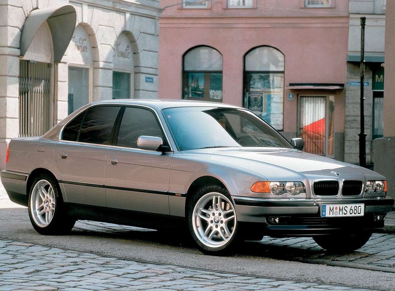 BMW 740i 1999