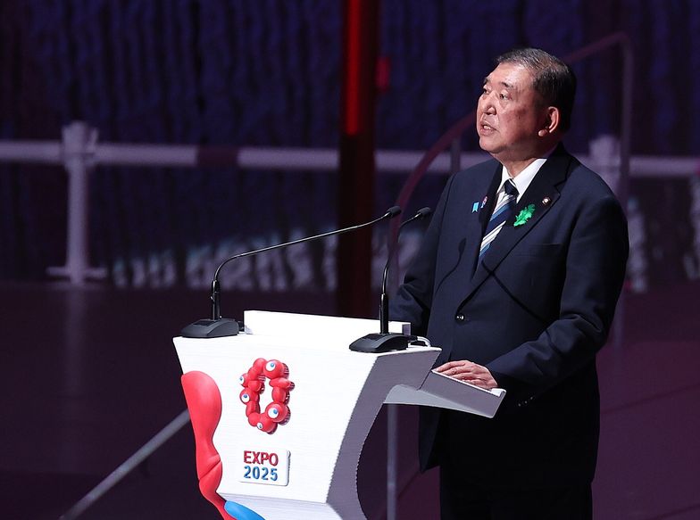 Osaka Expo 2025, opening ceremony
epa12026468 Prime Minister of Japan, Honorary Chairperson of EXPO 2025, Shigeru Ishiba speaks during the opening ceremony of the 2025 Osaka Expo in Osaka, Japan, 12 April 2025.  EPA/JIA HAOCHENG/ POOL 
Dostawca: PAP/EPA.
JIA HAOCHENG/ POOL
osaka expo, people