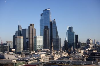 Strach przed nową bańką? Tak "trzeszczą" europejskie giełdy