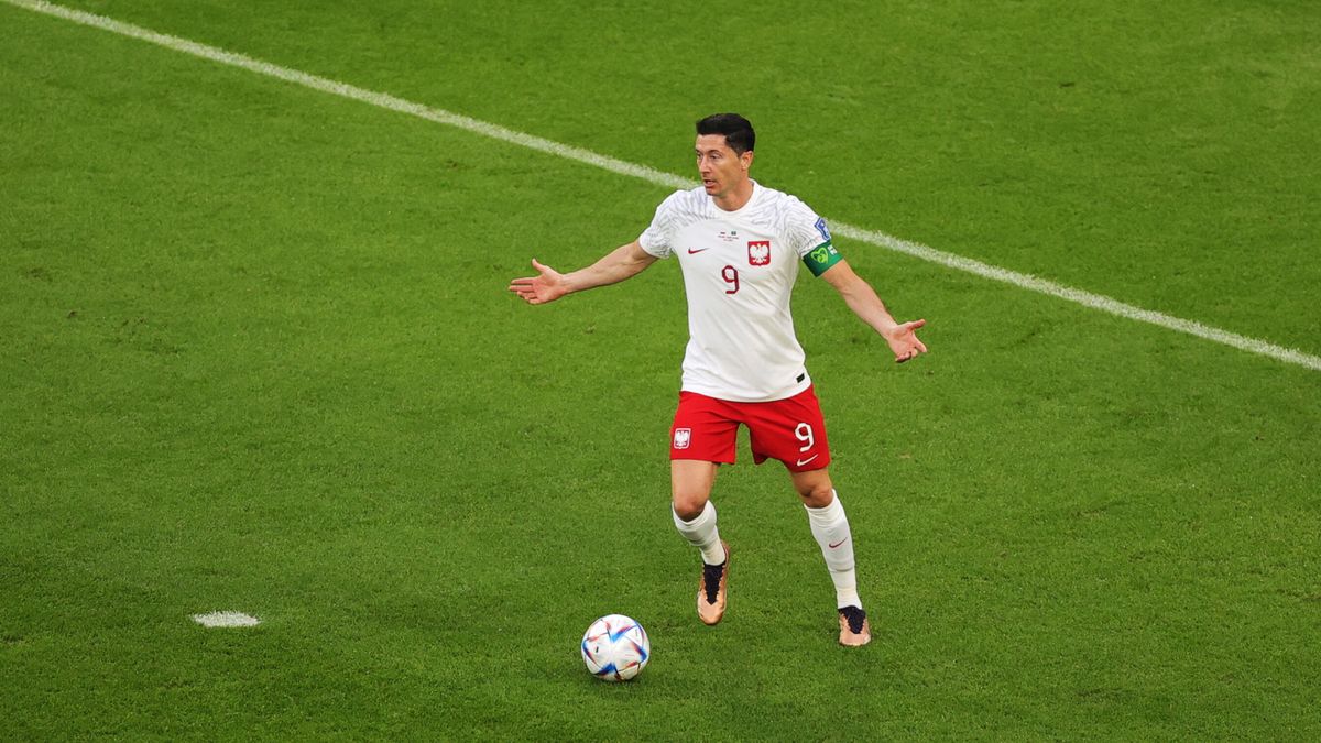 PAP/EPA / Friedemann Vogel  / Na zdjęciu: Robert Lewandowski