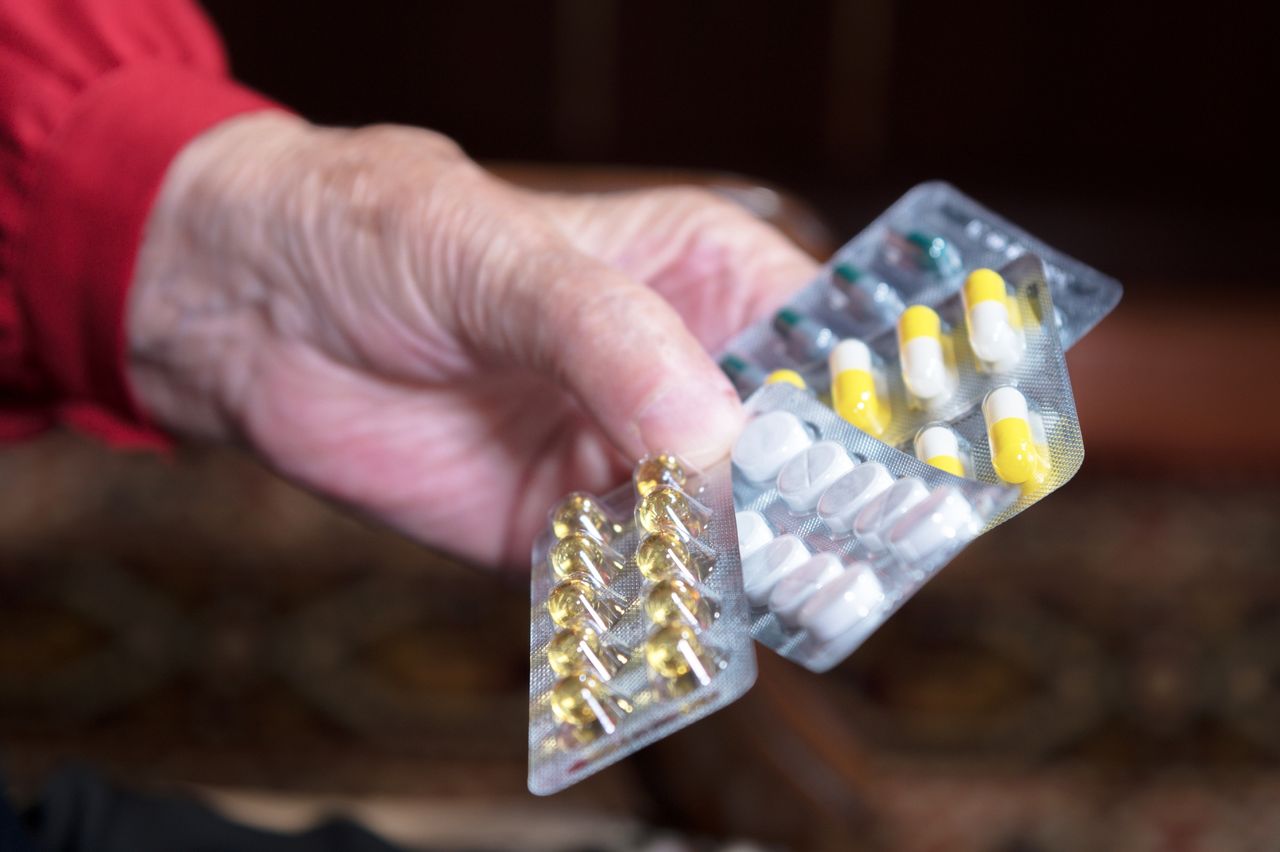 Lek na zgagę na cenzurowanym. Zwiększa ryzyko powikłań, dewastuje nerki