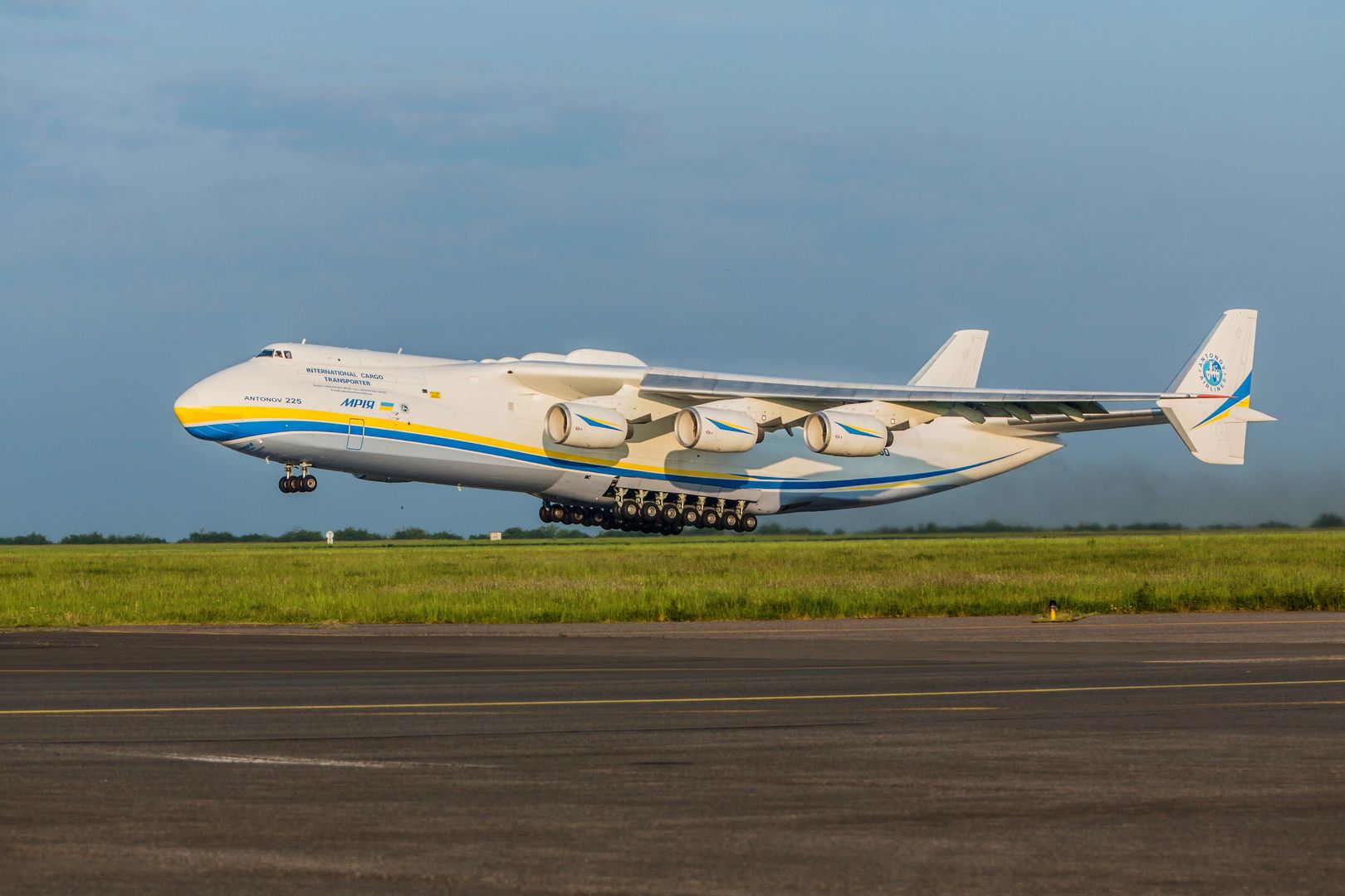 Samolot An-225 "Mrija" 