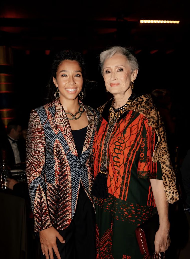 Izabella i Vanessa Mensah