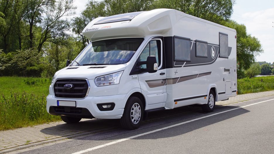 Ford Transit. Idealna baza na kampera