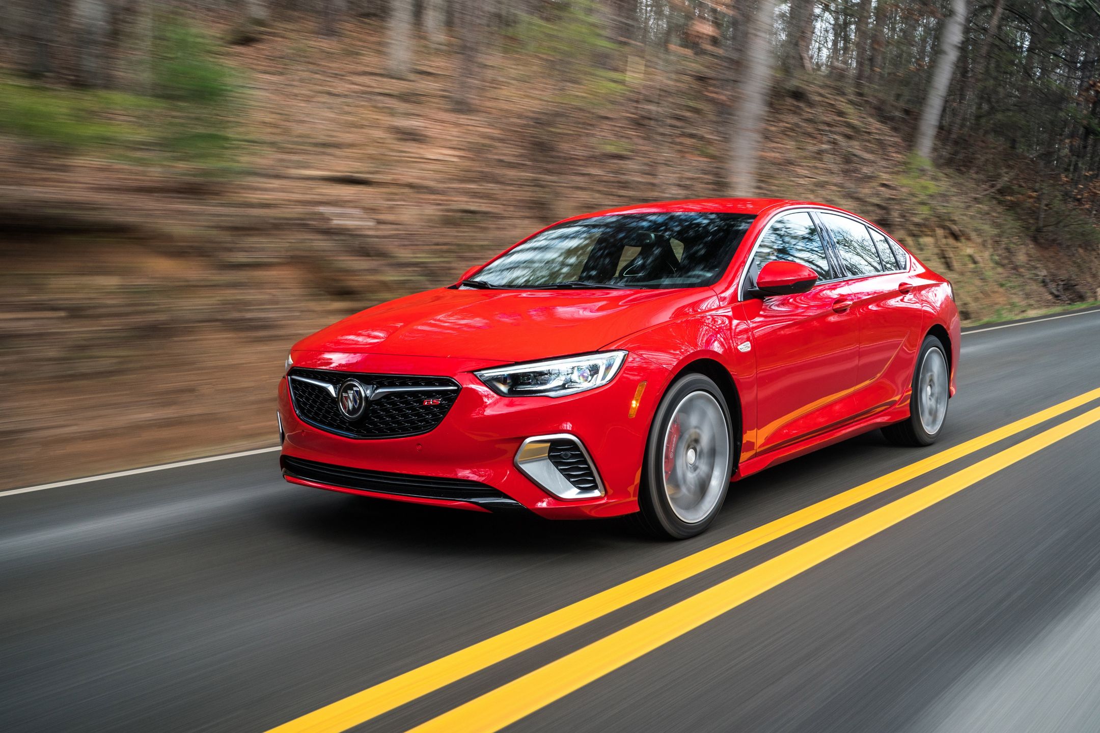 Buick Regal to "nasz" Opel Insignia. Ale nie ma gwarancji, że od ręki kupimy do niego każdą część. 
