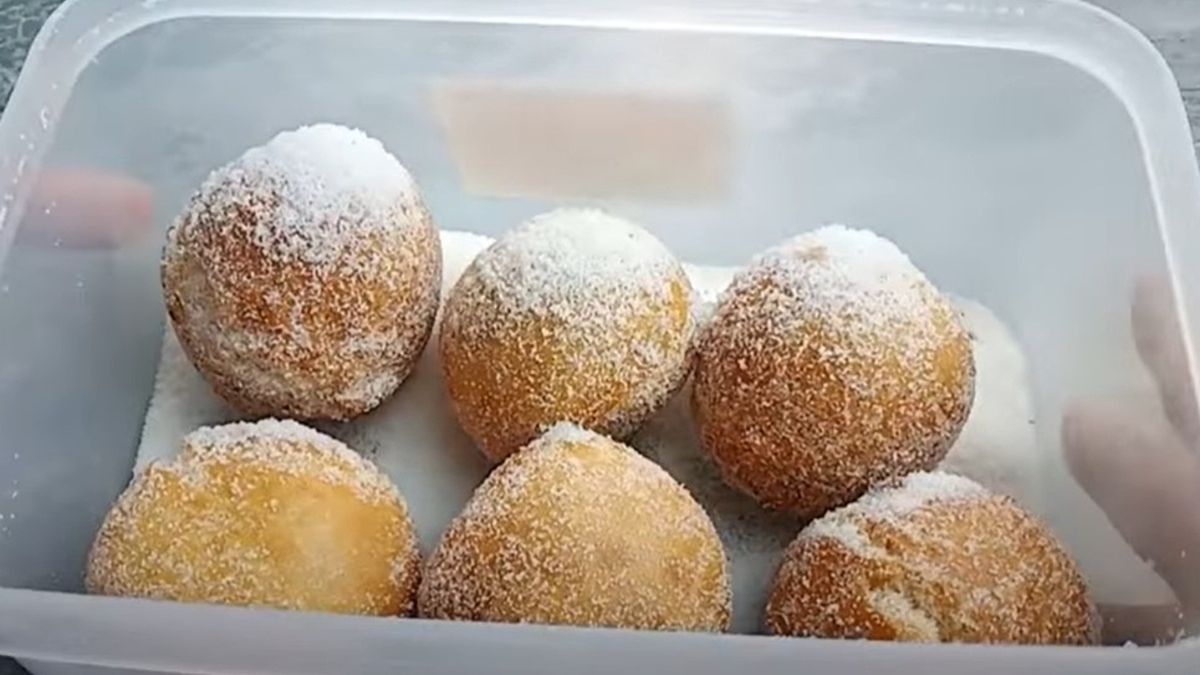 Przepis na domowe pączki z Nutellą