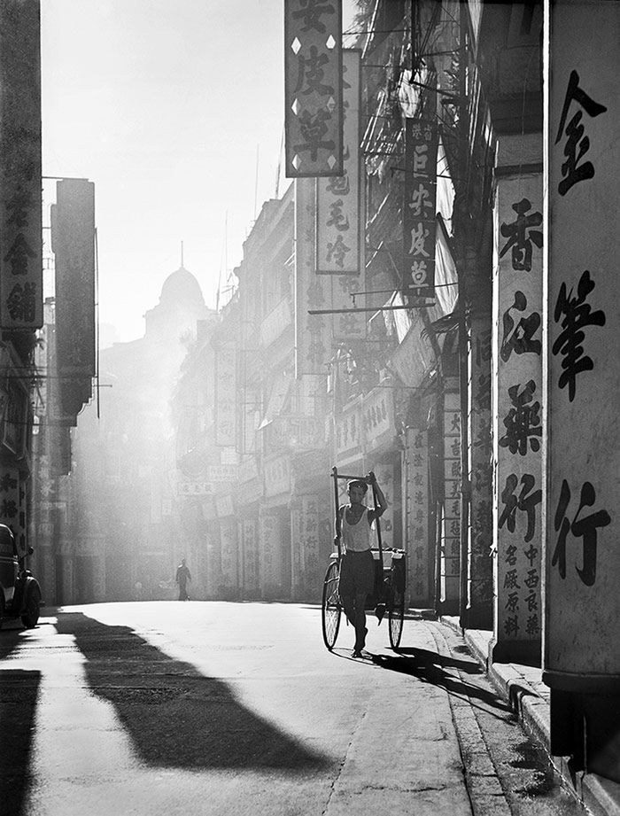 Inspirująca fotografia uliczna z Hong Kongu sprzed 60 lat 18