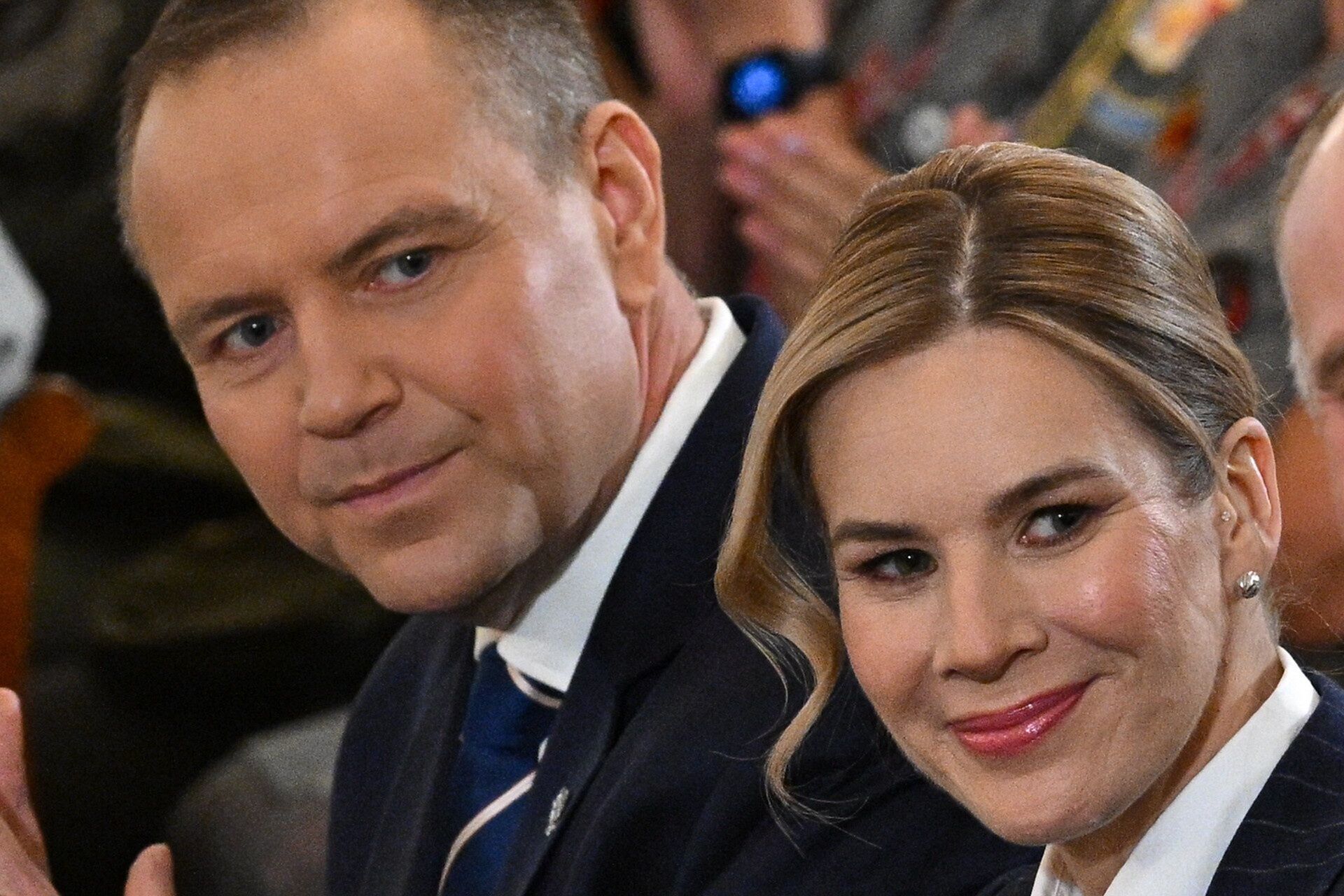 Pensja dla pierwszej damy podzieliła Polaków. Sondaż mówi wszystko