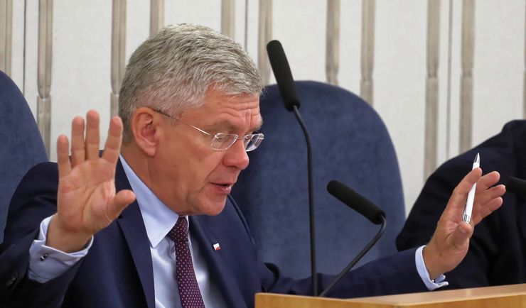 PiS ma projekt zmian w konstytucji. Dwóch nowych senatorów