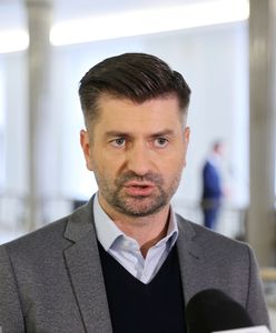 Śmiszek się nie hamował. Uchwały dot. "łajdactw PiS"