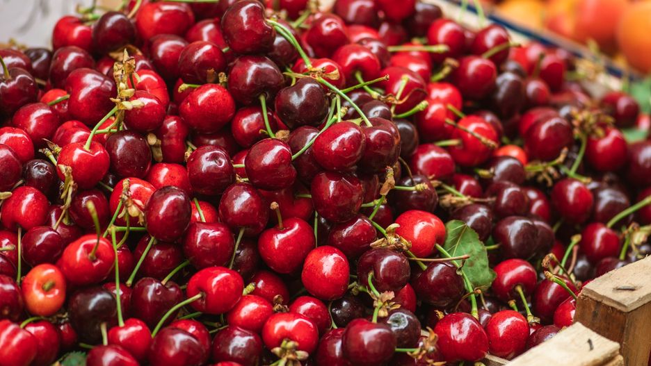 Padł rekord w imporcie czereśni w maju
