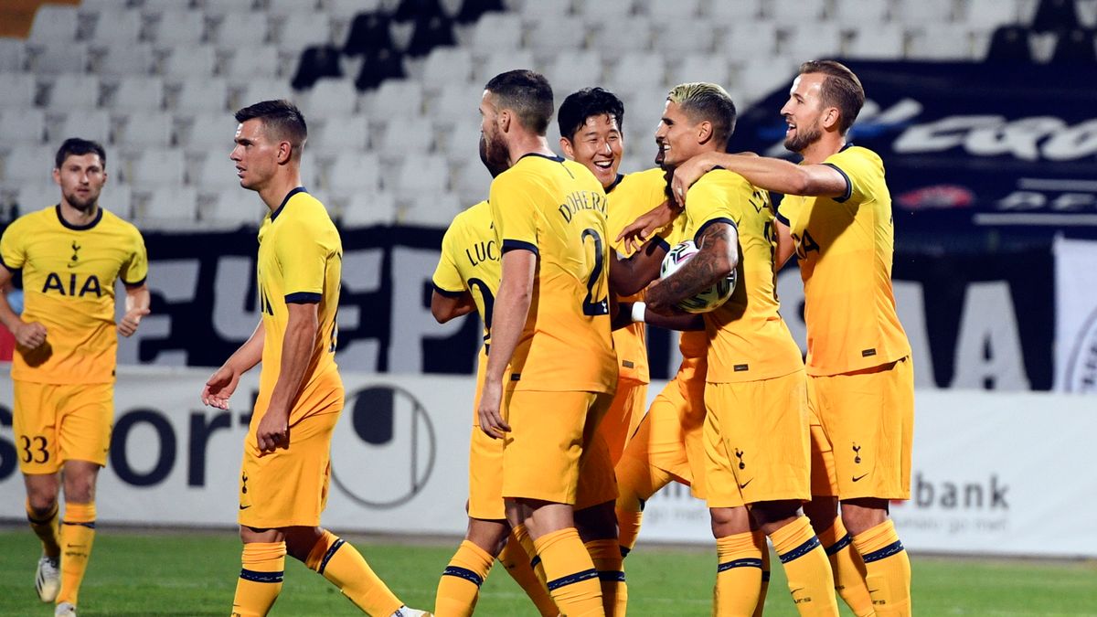 PAP/EPA / VASSIL DONEV  / Na zdjęciu: piłkarze Tottenhamu Hotspur