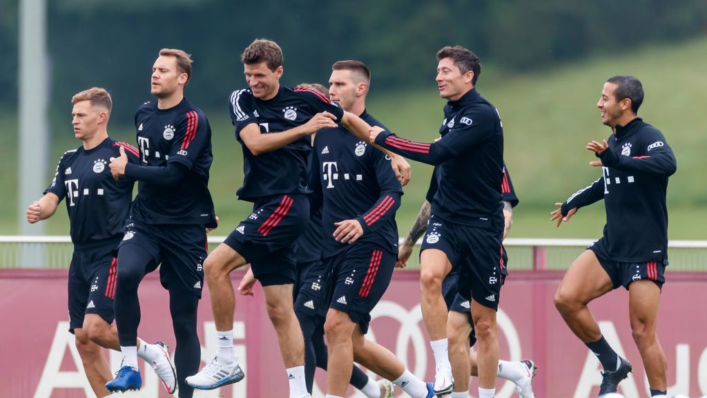 Zdjęcie okładkowe artykułu: Getty Images / Roland Krivec / Na zdjęciu: piłkarze Bayernu Monachium