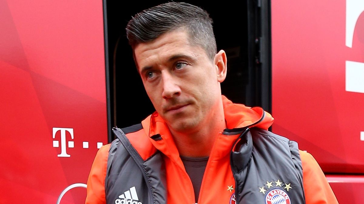 Robert Lewandowski wydaje się niezadowolony z działań Bayernu Monachium
