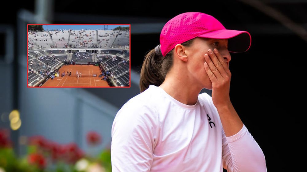 Getty Images / Na zdjęciu: pustki na meczu Igi Świątek