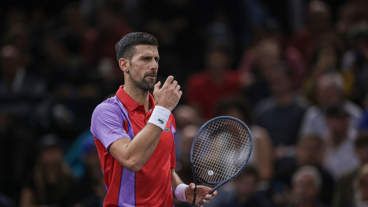 PAP/EPA / Christophe Petit Tesson / Na zdjęciu: Novak Djoković