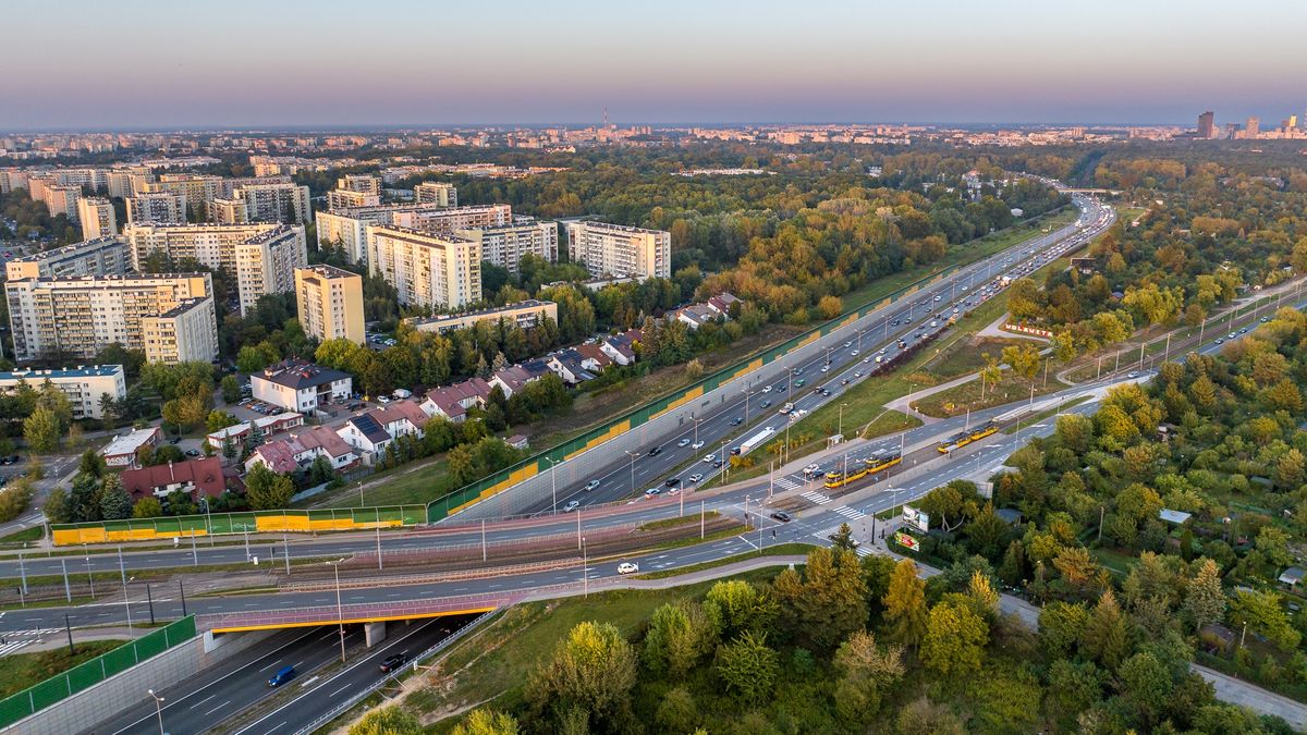 S8 Konotopa - Powązkowska, al. Obrońców Grodna na wysokości Bemowa i przyszłego węzła Warszawa Północ na skrzyżowaniu z S7