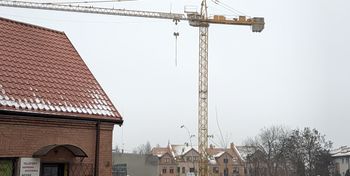 Pułtusk: Ogromny żuraw. Sprawdź, co powstaje za Prokuraturą