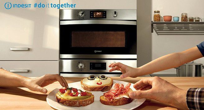 Indesit ponownie zachęca do podziału obowiązków domowych kampanią #ZróbyToRazem