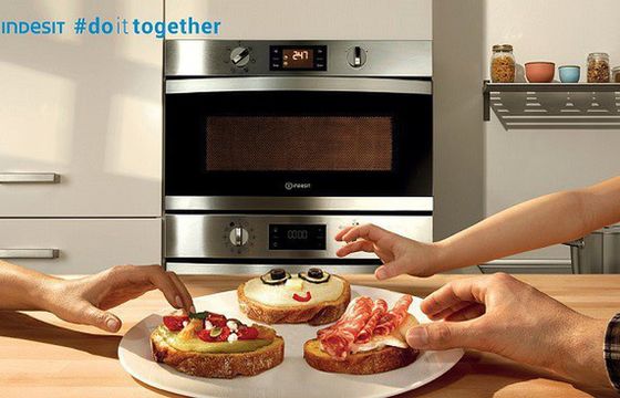 Indesit ponownie zachęca do podziału obowiązków domowych kampanią #ZróbyToRazem