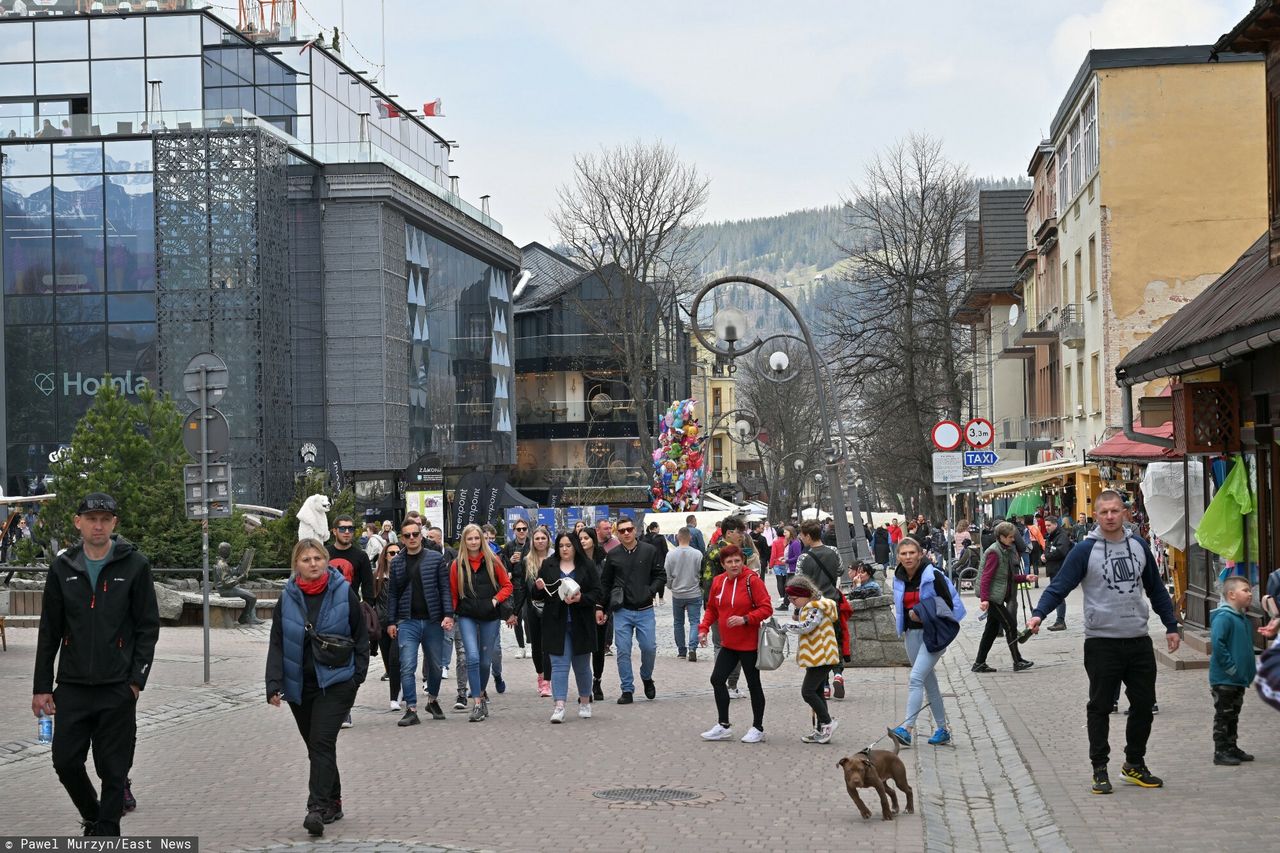 Mniej turystów na długi weekend w Zakopanem. Są wolne miejsca hotelowe