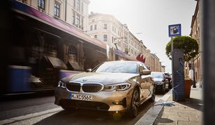 BMW Serii 3 teraz w wersji hybrydowej. Nowe 330e dostało nietypową funkcję