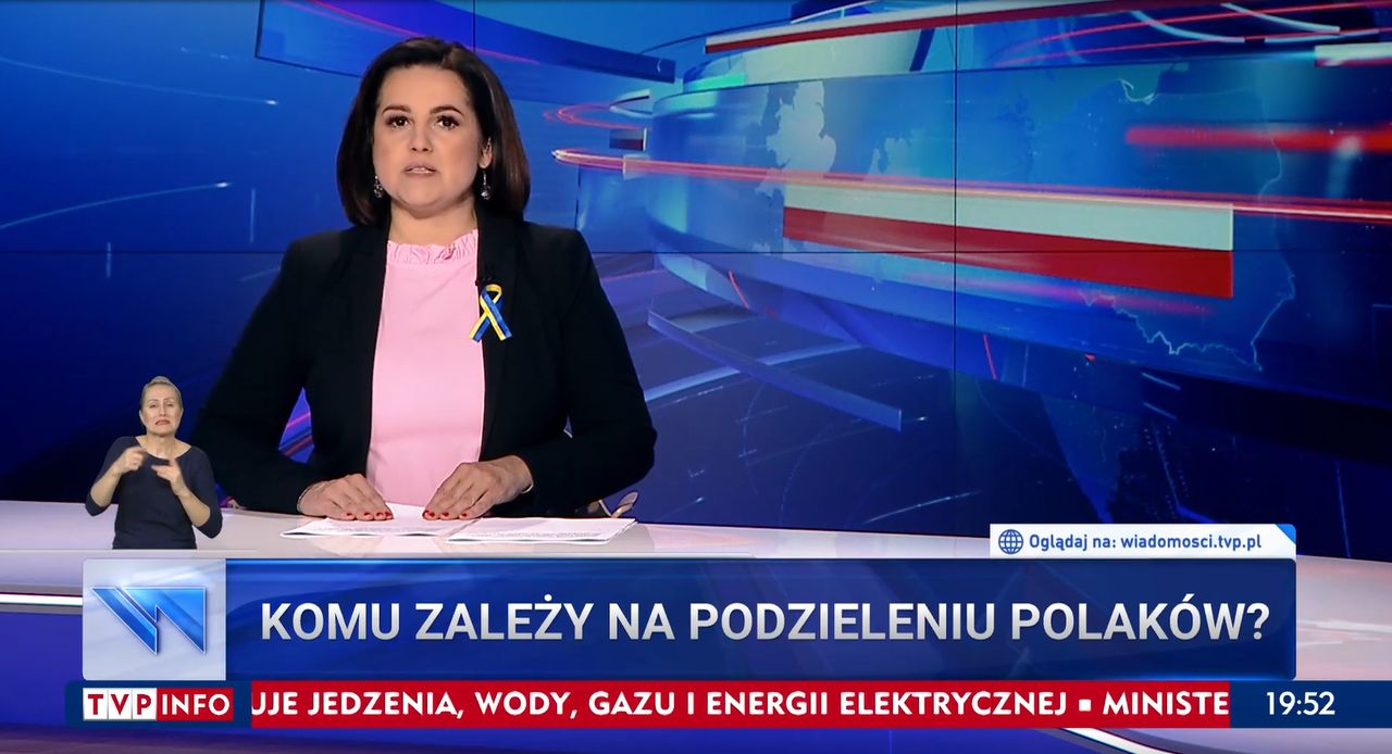 "Wiadomości" powtórzyły to cztery razy. Wyraźnie było słychać wulgaryzmy