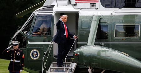 Miał celować laserem w śmigłowiec Trumpa. Został zatrzymany
