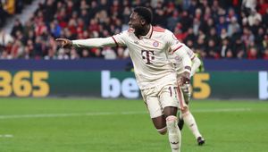 Nie grał od marca. Gwiazdor Bayernu kolejny krok bliżej powrotu