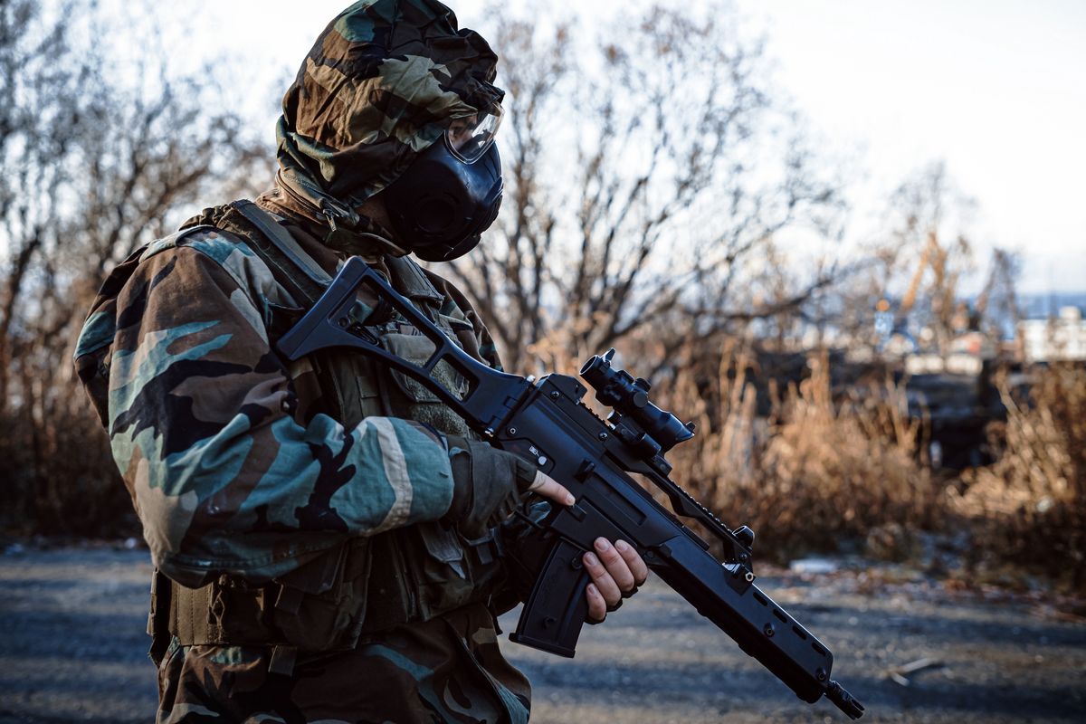 Przy granicy ukraińsko-rosyjskiej rozmieszczono rosyjskie siły zbrojne