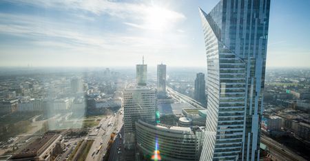 Pożar w centrum Warszawy. Płonęła sauna w ekskluzywnym apartamentowcu