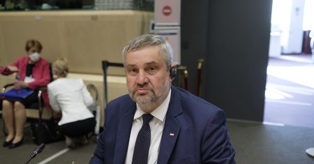 Jan Krzysztof Ardanowski o "piątce". "Jest pełna błędów i nielogiczności"