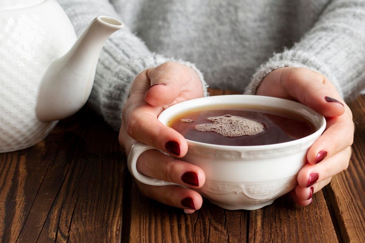 Just one cup of this tea a day is enough. It helps people with diabetes