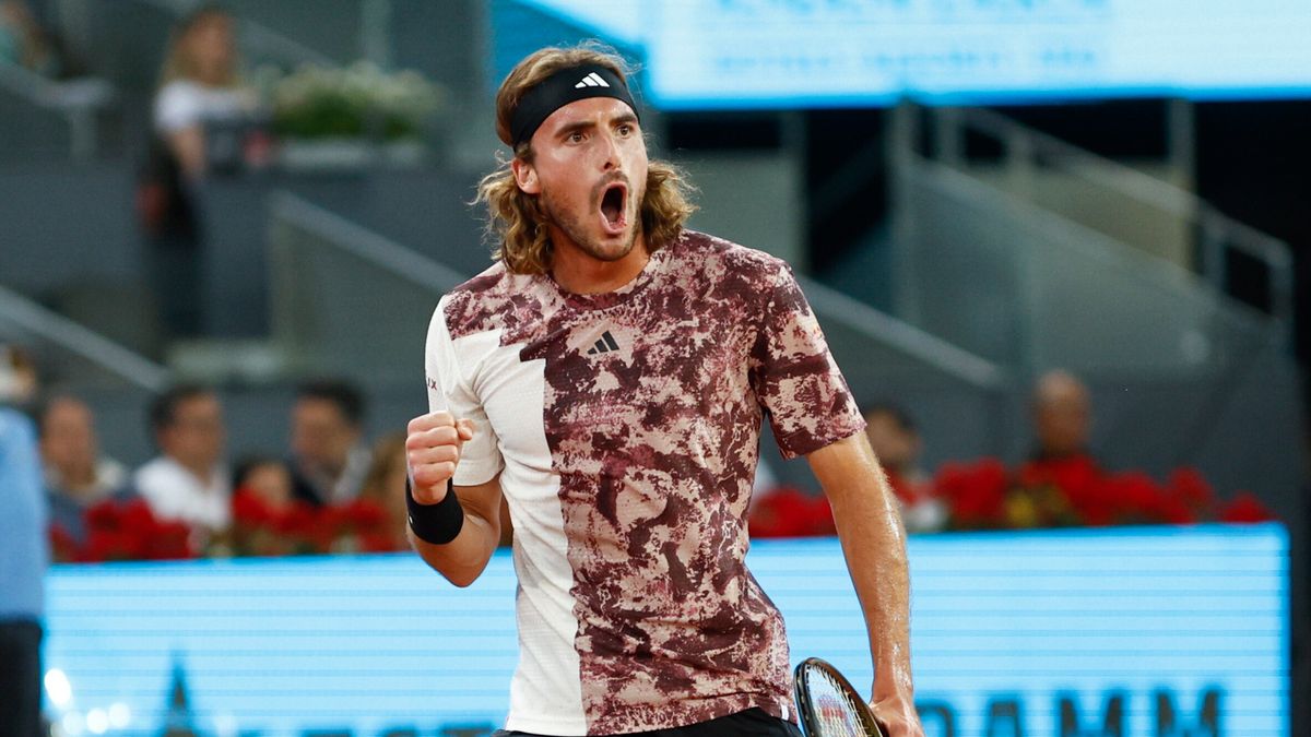 PAP/EPA / RODRIGO JIMENEZ / Na zdjęciu: Stefanos Tsitsipas