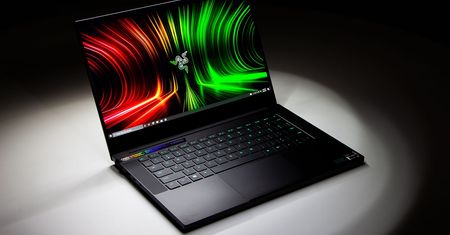Mały, ale wariat – testujemy Razer Blade 14, czyli topowe podzespoły w 14-calowej obudowie!