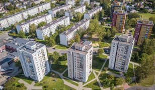 Fotowoltaika na dachach bloków. Ogromne zainteresowanie nowym rządowym programem