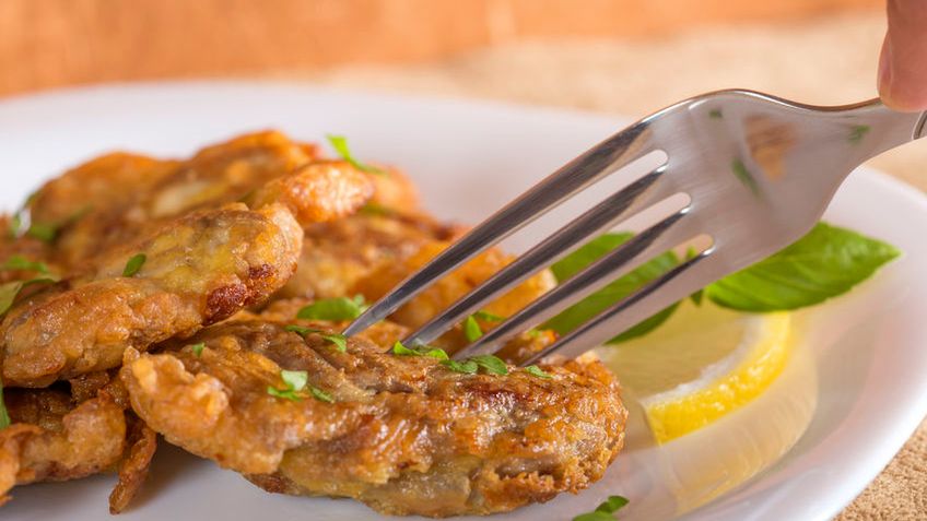 Mózg wołowy smażony na patelni