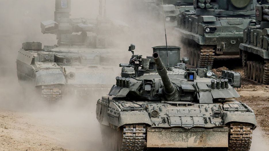 Rosyjski czołg T-18 podczas ćwiczeń w 2021 roku 