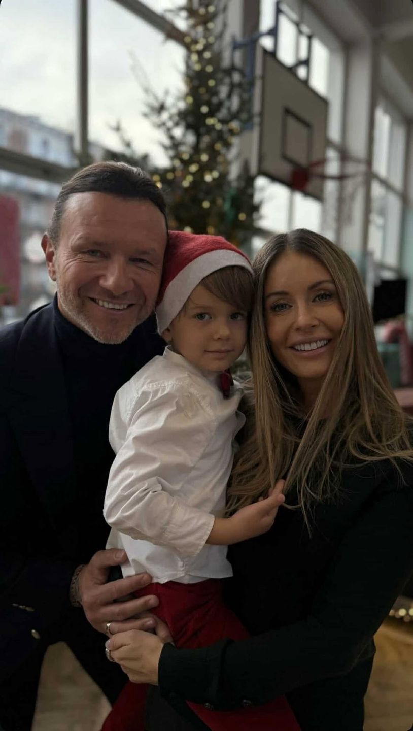 Małgorzata Rozenek relacjonuje bożonarodzeniowy koncert Henia